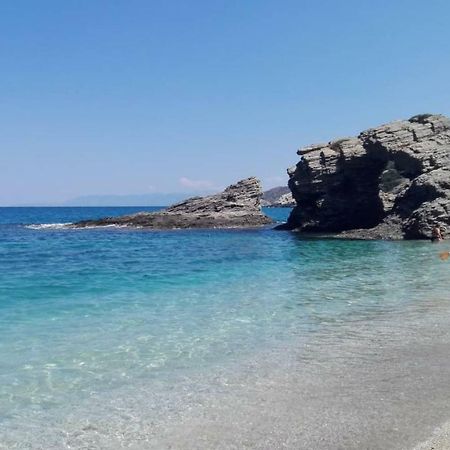 Moka Evia Island Hotel Akhladheri ภายนอก รูปภาพ