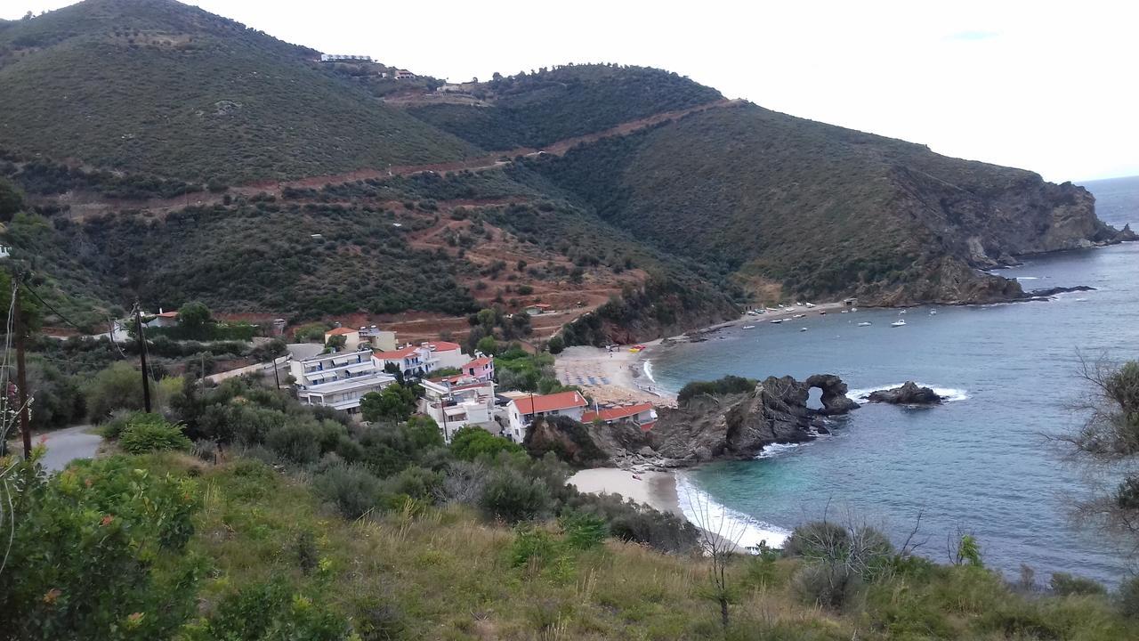 Moka Evia Island Hotel Akhladheri ภายนอก รูปภาพ