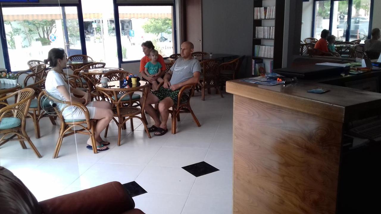 Moka Evia Island Hotel Akhladheri ภายนอก รูปภาพ